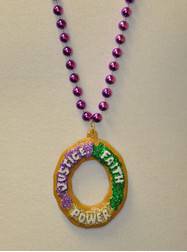 PGG Glitter King Cake Polystone