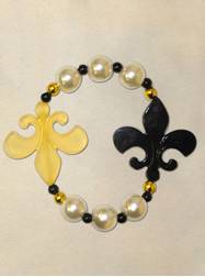 8" Elastic Bracelet with Black and Gold Fleur De Lis, Pearl Beads and Black and Gold Spacers