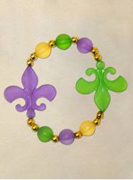 8" Elastic Bracelet with Frosted Purple and Green Fleur De Lis, with Gold Spacers